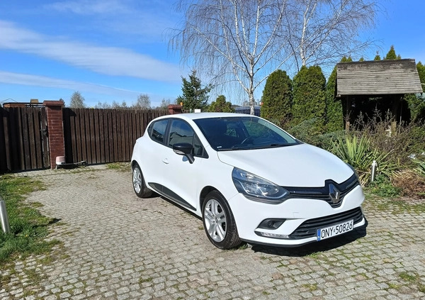 Renault Clio cena 33600 przebieg: 75000, rok produkcji 2016 z Nysa małe 67